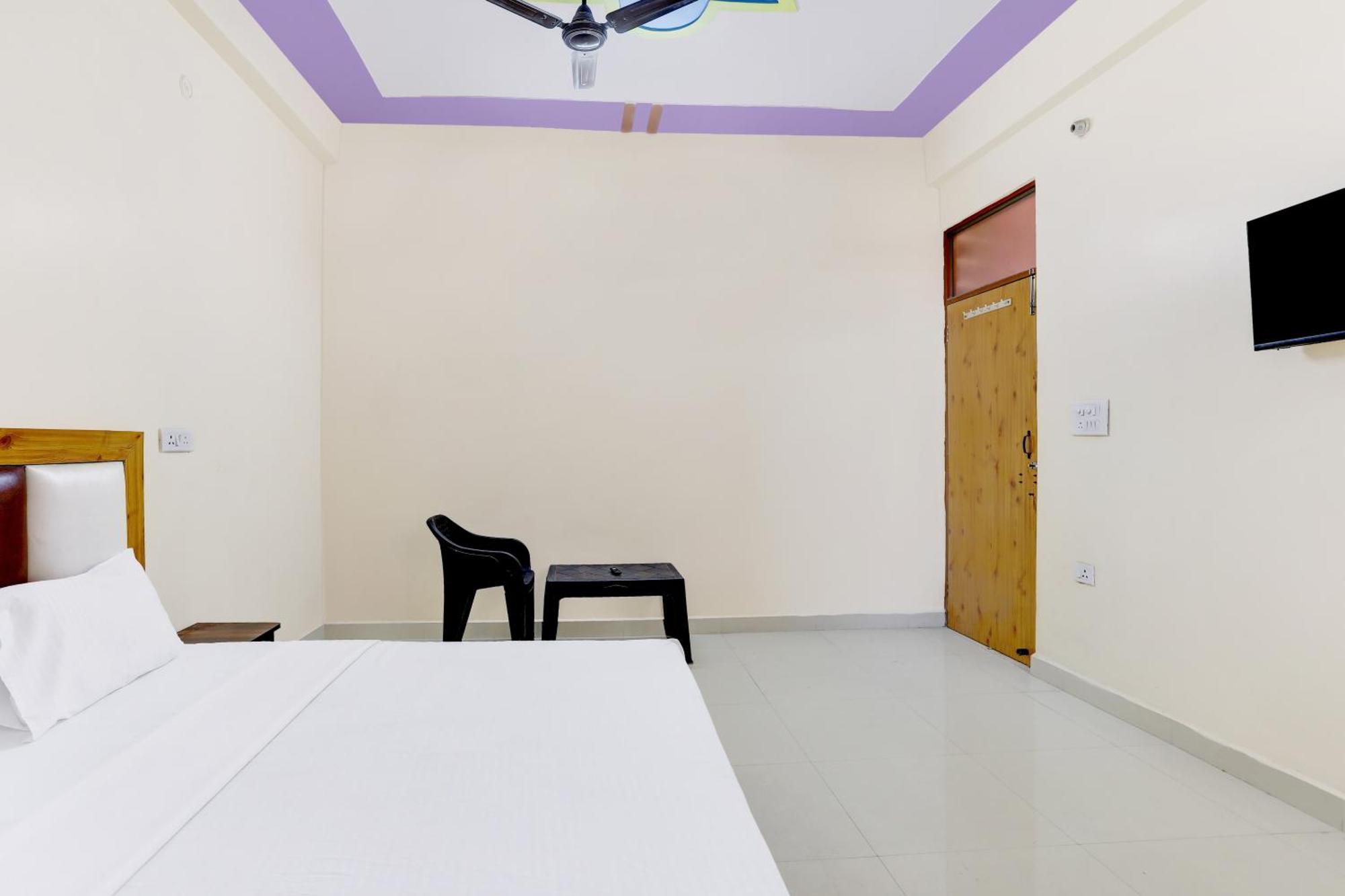 Hotel O Blu Moon Ghaziabad Exterior photo